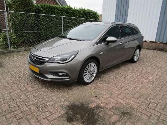 skadebil auto Opel Astra 1.6 CDTI Navi Camera Clima 6-Bak 2016/5