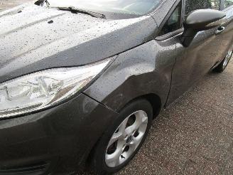 Ford Fiesta 1.5 TDCI Navi Airco 5-Drs picture 5