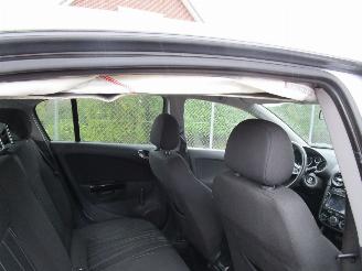 Opel Corsa 1.3 CDTI Navi Airco picture 11