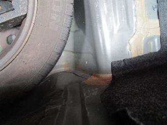 Peugeot 107 Airco Radio/CD picture 6