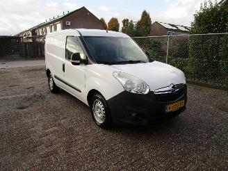 Opel Combo 1.3 CDTI Navi Airco picture 3