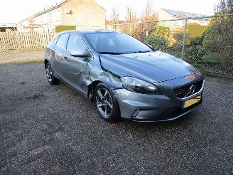 Volvo V-40 1.5 T2 Automaat R-Design Camera Navi 161.000 KM picture 3