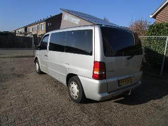 Mercedes  Vito 112 CDI Automaat picture 2