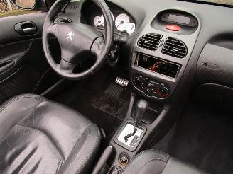 Peugeot 206 CC 1.6 Automaat Leder picture 10