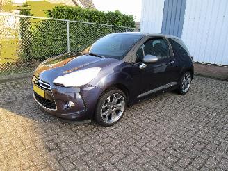 Avarii autoturisme Citroën DS3 1.2 VTI Clima Radio/CD 2016/1