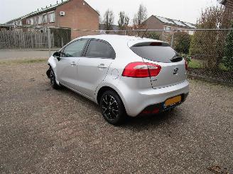 Kia Rio 1.2 Clima Radio/CD picture 2