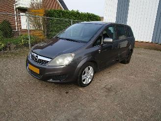 krockskadad bil auto Opel Zafira 2.2 Automaat Navi Airco 7-Pers. 2010/7
