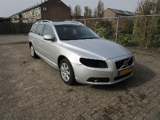 Volvo V-70 1.6 T4 Automaat Leder Navi picture 3