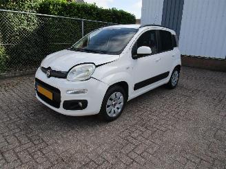 krockskadad bil auto Fiat Panda Airco Radio/CD 2013/1