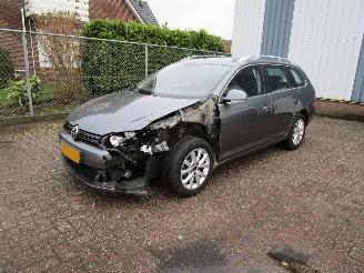Auto incidentate Volkswagen Golf 1.6 TDI Navi Clima 2011/8