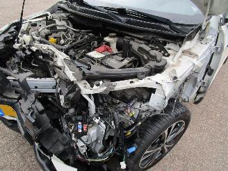 Nissan Qashqai 1.3 DIG-T Automaat Camera Navi picture 10