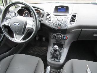 Ford Fiesta 1.25 Airco Radio/CD 5-Drs picture 14