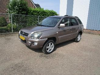 skadebil auto Kia Sportage 2.0 G3 Navi Clima 2008/3