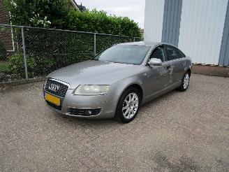 krockskadad bil auto Audi A6 2.4 Sedan Navi Clima 6-Bak 2006/5
