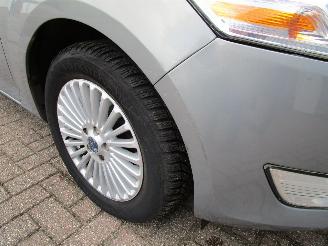 Ford Mondeo 2.0 16V Navi Clima 80.000 KM picture 6