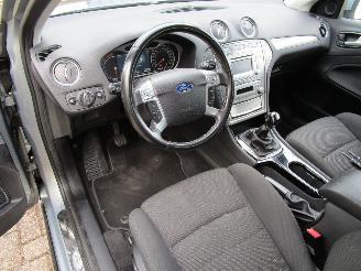 Ford Mondeo 2.0 16V Navi Clima 80.000 KM picture 19