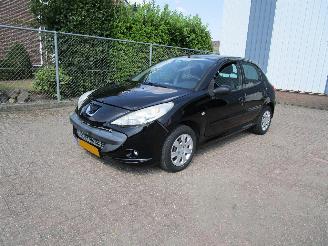 Schadeauto Peugeot 206+ 1.4 XS Airco 5-Drs 2009/9
