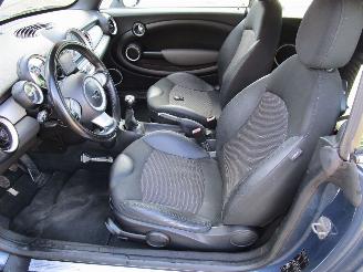 Mini Cabrio 1.6 Cooper Chili Airco 6-Bak picture 13