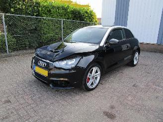 Vaurioauto  passenger cars Audi A1 1.4 TFSI Automaat Navi Airco 2011/3