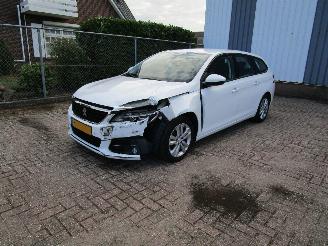 škoda osobní automobily Peugeot 308 1.2 Navi Clima 163.000 KM 6-Bak 2021/1