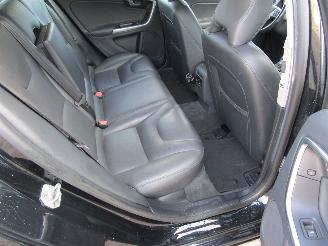 Volvo V-60 2.4 D5 Hybride Navi Clima picture 15