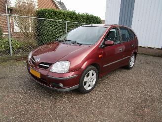 Voiture accidenté Nissan Almera-tino 2.2 DCI Clima Camera Radio/CD 6-Bak 2003/7
