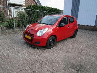 Voiture accidenté Suzuki Alto 1.0 Airco Radio/CD 5-Drs 2011/4