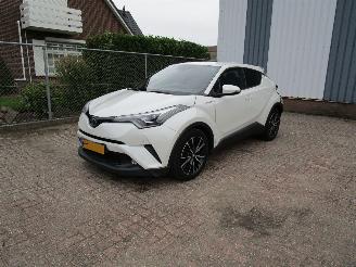 Toyota C-HR 1.8 Hybride Bi-Tone Parelmoer 2018/2
