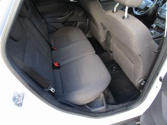 Ford Focus 1.0 Titanium Navi Clima 6-Bak picture 13