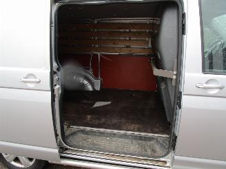 Volkswagen Transporter 2.0 TDI 180 PK DSG Navi picture 13