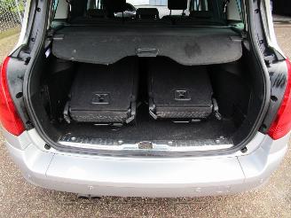 Peugeot 308 1.6 THP Clima 7-Persoons picture 10