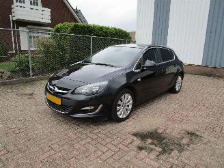 škoda osobní automobily Opel Astra 1.4 T Navi Clima 6-Bak 2014/2