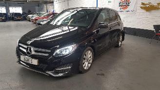 Schadeauto Mercedes B-klasse  2017/9