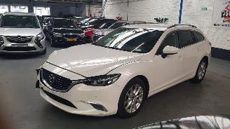 damaged passenger cars Mazda 6 2.0 SkyActive  GT 2015/6