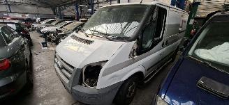Sloopauto Ford Transit Transit 300 S 2.2 TDCI 2009/9