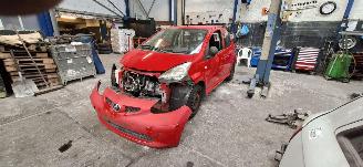 Salvage car Toyota Aygo 1.0 12V 2008/2