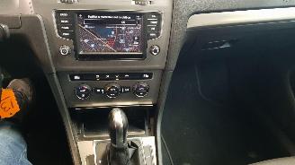 Volkswagen Golf 1.0 TSI 12V AUT BLUEMOTION  COMBI/O  BENZ 999CC 85KW 116PK picture 13