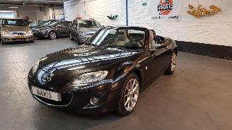 krockskadad bil auto Mazda MX-5 1.8I 16V CABRIO  BENZ 1.798CC 93KW 126PK 2011/5