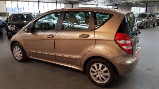 Mercedes A-klasse 1.7 A-170 5-DRS AUT 4DRS BENZ 1.699CC 85KW 116 PK picture 7