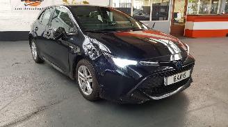 Toyota Corolla 1.8 16V HYBRID AUT 4DRS  BENZ ELK.1.798CC 90KW 122PK picture 3