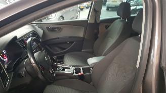 Seat Leon 1.2 TSI ECOMOTIVE 16V 4DRS BENZ 1.197CC 81KW 110PK picture 9