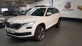 uszkodzony samochody osobowe Skoda Kodiaq 1.4 TSI ACT 16V AUT SUV  BENZ 1.395CC 110KW 150PK 2017/7