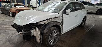 Salvage car Seat Leon 2.0 TDI Style 2015/6