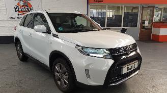 Suzuki Vitara 1.4 BOOSTER JET TURBO 16V SHVS SUV  HYRIDE 1.373CC 95KW 129PK 4x4 picture 3
