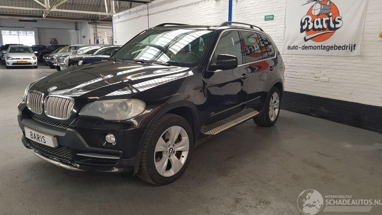 BMW X5 4.8i V8 AUT 32V SUV  BENZ 4.799 CC 261 KW 355 PK 4x4