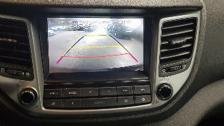 Hyundai Tucson 1.7 CRDI HP AUT 141 PK SUV.... picture 16