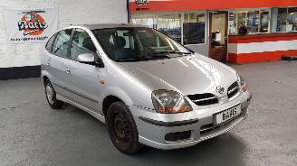 Nissan Almera-tino 2.0 16V AUTOMAAT CVT MPV  BENZ 1.998CC 100KW 136PK picture 3