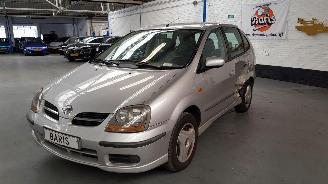 Damaged car Nissan Almera-tino 2.0 16V AUTOMAAT CVT MPV  BENZ 1.998CC 100KW 136PK 2003/3