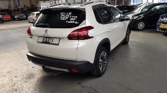 Peugeot 2008 1.2 12V E-THP AUT  PURETECH MPV  BENZ 1.199CC 81KW 110PK picture 4