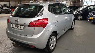 Kia Venga 1.6 CVVT 16V AUT MPV  BENZ 1.596CC 92KW 125PK picture 4